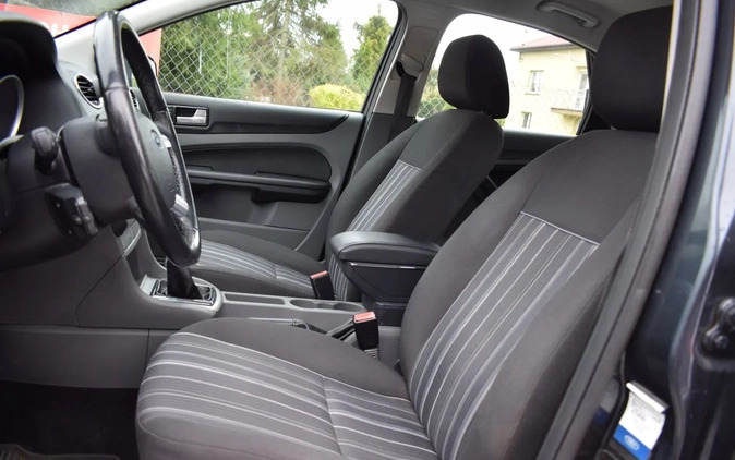 Ford Focus cena 15700 przebieg: 243500, rok produkcji 2008 z Łuków małe 56